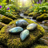 Cabochon Labradorite