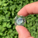 Cristal à facettes à géométrie sacrée de quartz clair