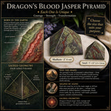 Drachenblut-Jaspis-Pyramide – mittelgroß