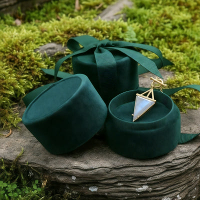 Z ARRON DESIGN Serenity Moonstone Koparvír Hengiskraut Hálsmen