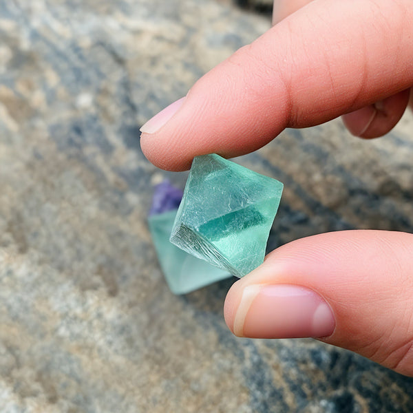 Octaèdre de fluorite verte