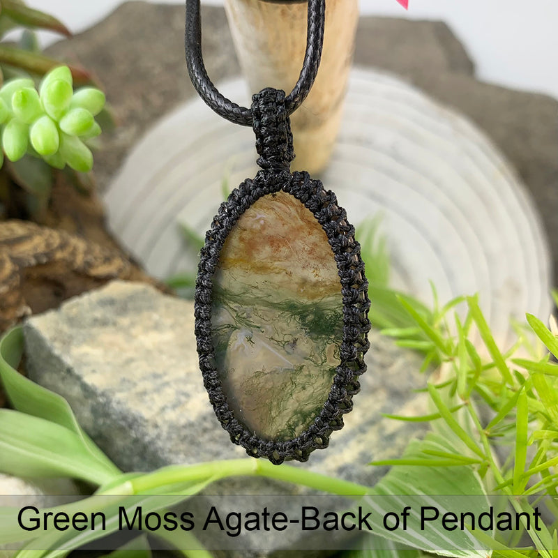 Grænt Moss Agate Macrame Hengiskraut Hálsmen