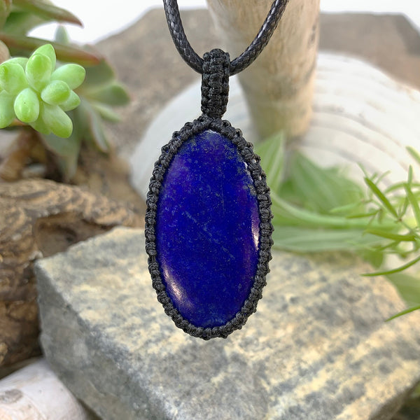 Lapis Lazuli Macrame hálsmen