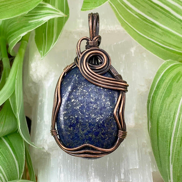 Lapis Lazuli Copper Wire Pendant Necklace