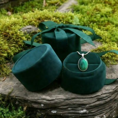 Z ARRON DESIGN Serenity Moonstone Koparvír Hengiskraut Hálsmen