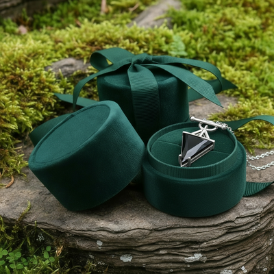 Z ARRON DESIGN Serenity Moonstone Koparvír Hengiskraut Hálsmen