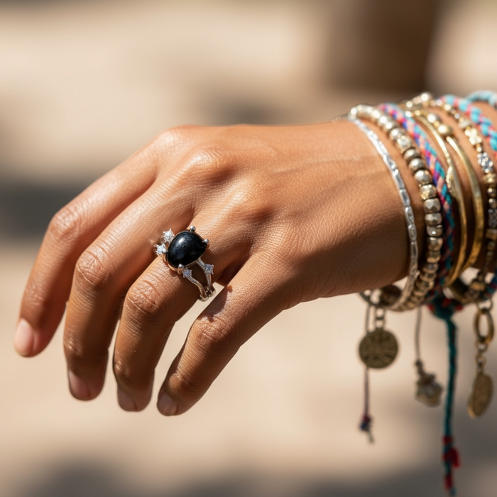 Z ARRON DESIGN Serenity Mondstein Kupferdraht-Anhänger-Halskette