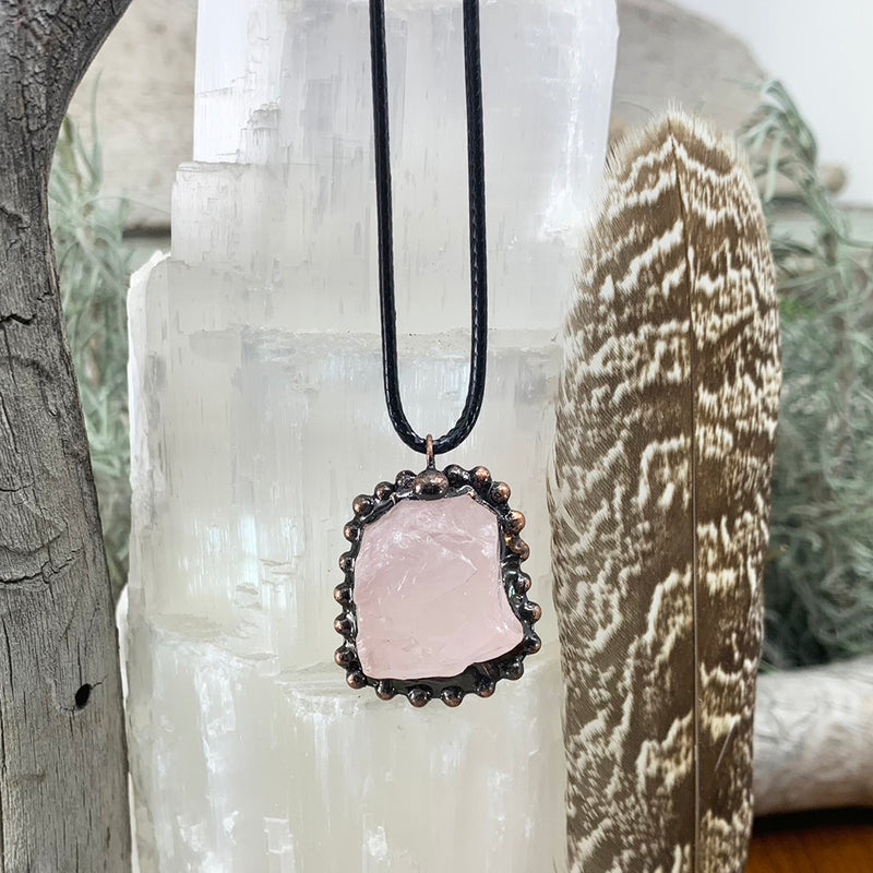 Pendentif soudé doux en quartz rose